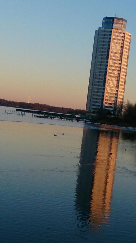 Ferienwohnung Kamino Шлесвиг Екстериор снимка